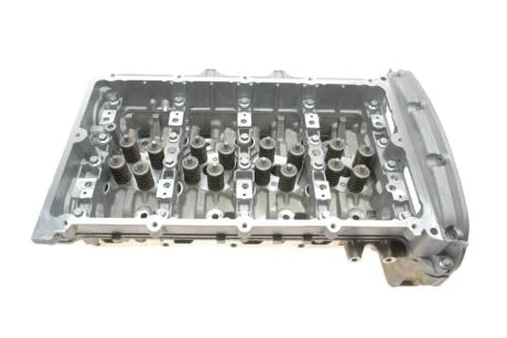 Головка блоку AMC 908757