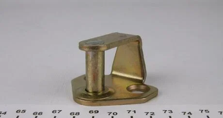 Хлястик пер.=бік. двері AUTOTECHTEILE 100 7204