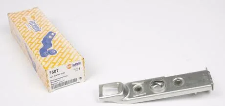 Замок капота AUTOTECHTEILE 100 7507