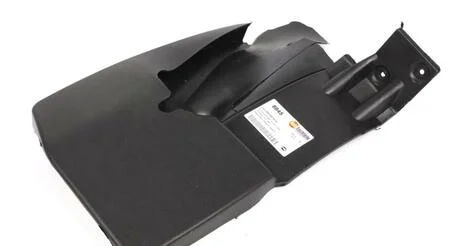 Брызговик (задний) AUTOTECHTEILE 100 8845