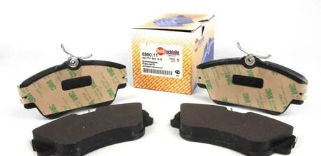 Колодки передние R15 AUTOTECHTEILE 369 8011