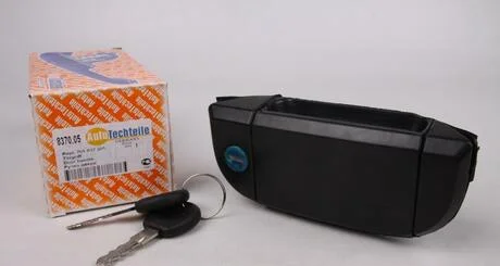 Ручка пров. двері AUTOTECHTEILE 383 7005