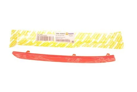 Світловідбивач, правий AUTOTECHTEILE 394 5064