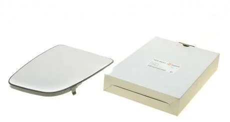 Скло дзеркала AUTOTECHTEILE 503 0031