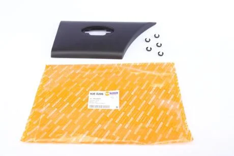 Молдинг, задній правий AUTOTECHTEILE 505 0206