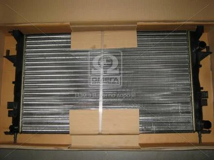 Радіатор охолодження RENAULT LAGUNA II (01-) (AVA) AVA COOLING RTA2290