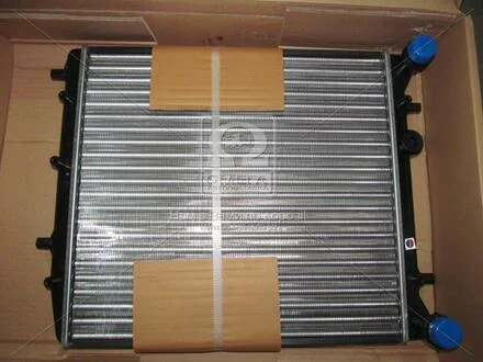 Радіатор охолодження двигуна FABIA/POLO/CORDOBA MT -AC (Ava) AVA COOLING SAA2005