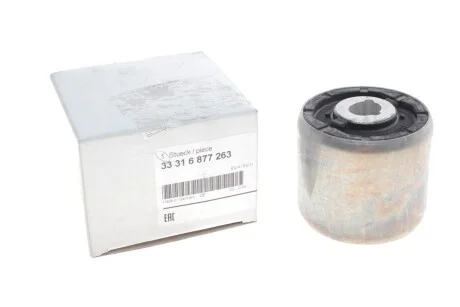 Сайлентблок балки BMW 33316877263
