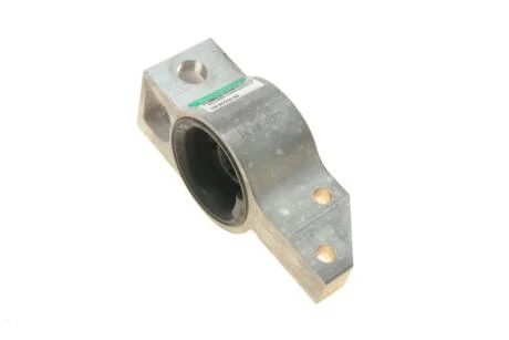 Сайлентблок с кронштейном пер. Borsehung B11352