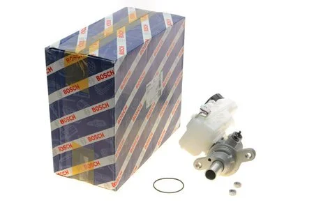 Главный тормозной цилиндр Toyota Auris BOSCH 0204123801 (фото 1)