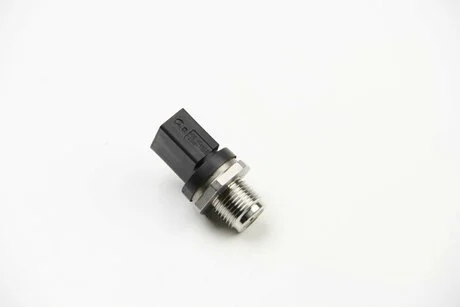 Датчик высокого давления топлива BOSCH 0281002842