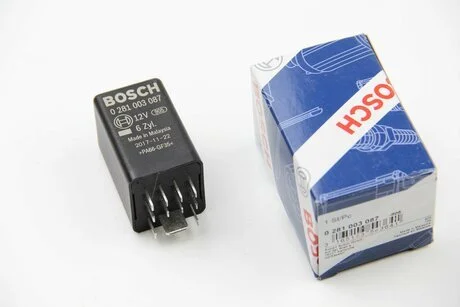 Бл.кер.свічками розжарювання BOSCH 0 281 003 087