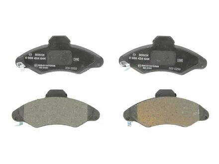 Тормозные колодки, дисковые. BOSCH 0986424644