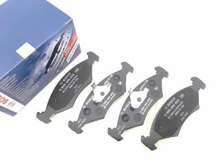 Комплект гальмівних колодок, дискове гальмо BOSCH 0986466402
