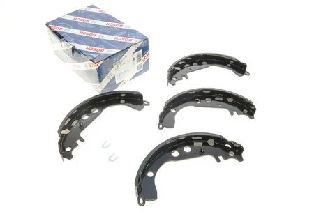 Колодки гальмівні барабанні BOSCH 0986487589
