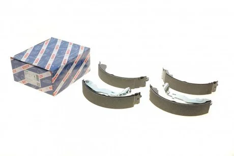 Комплект гальмівних колодок BOSCH 0986487774