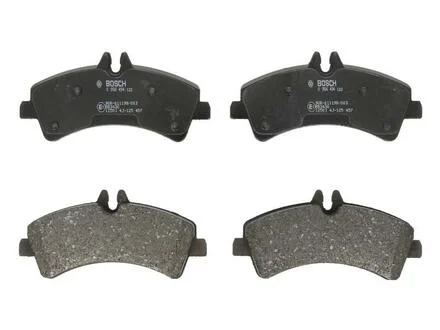 Комплект тормозных колодок, дисковый тормоз BOSCH 0986494122