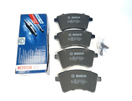 Комплект тормозных колодок, дисковый тормоз BOSCH 0986494332