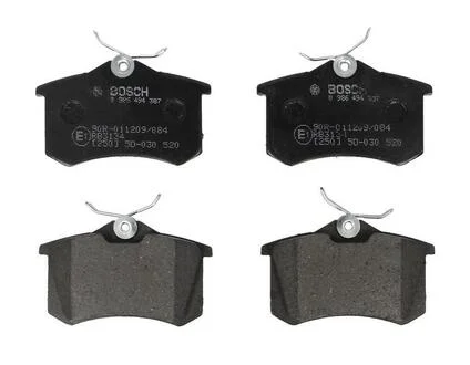 Комплект тормозных колодок, дисковый тормоз BOSCH 0986494387