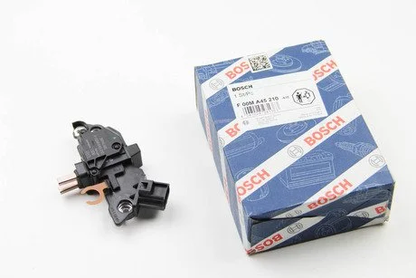 Электр. регулятор напряжения BOSCH F00MA45210