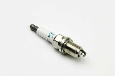 Свеча зажигания IRIDIUM TT (4-х. местн. уп.) DENSO IK16TT
