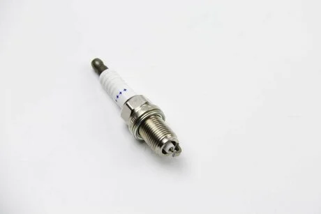 Свеча зажигания PLATINUM HYUNDAI, KIA, MB DENSO PK16PRL11