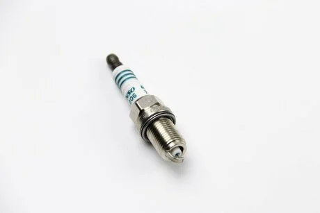 Свіча запалювання Honda DENSO VK20G