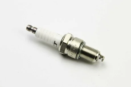 Свеча зажигания NICKEL TT (4-х. местн. уп.) DENSO W16TT