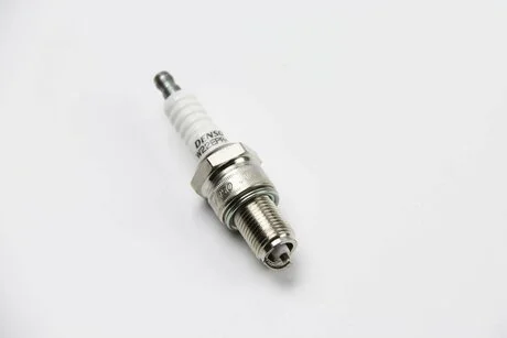Свіча запалювання MB/Fiat/Ford/Mitsubishi/VW/Suzuki DENSO W22EPRU