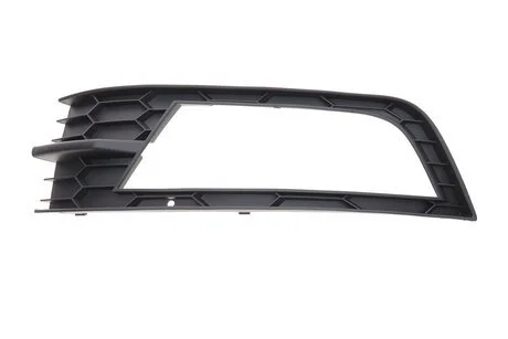 Рамка протитуманної фари права Skoda Octavia III (5E3, NL3, NR3) (12-) (88071 DPA 88071807702