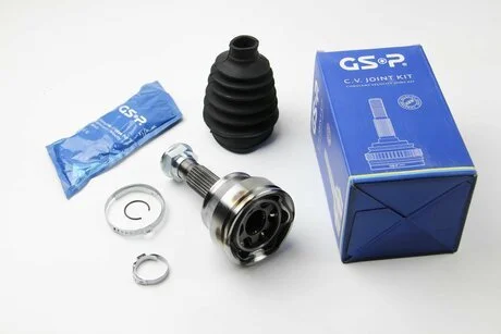 ШРУС зовнішній з пильником GSP 817031
