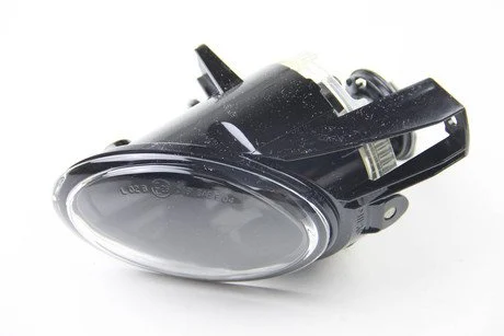 Фара протитуманна 12V на Пассат (3C2) HELLA 1N0271296-031 (фото 1)