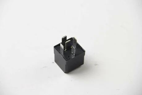 Реле управление холодного пуска(12V,30A) MERCEDES 87- HELLA 4RD007794-021