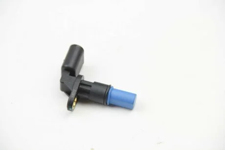 Датчик положення розподільчого валу Audi A4 16 00-13 / Skoda Octavia 16 00-10 / VW Golf 16 00-13 HELLA 6PU009121-421