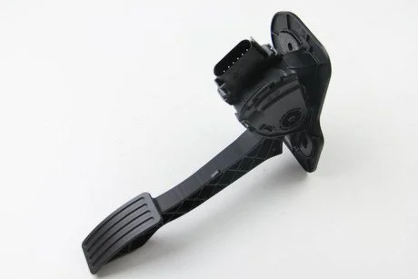 Педаль газу FORD TRANSIT/TRANSIT TOURNEO 2.2D-3.2D 06- HELLA 6PV010946-211
