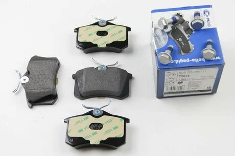 Гальмівні колодки зад.A4/A6/A8 /C4/C8/Partner /Fabia/Octavia/Caddy/Golf/ Passat HELLA 8DB355018-111