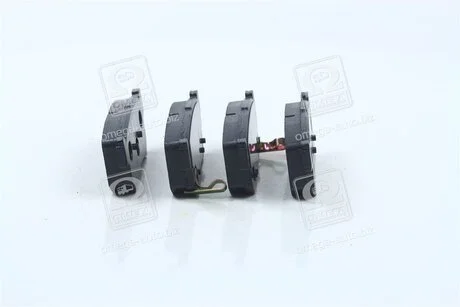 Колодки гальмові дискові задні Hi-Q (SANGSIN) SP1151