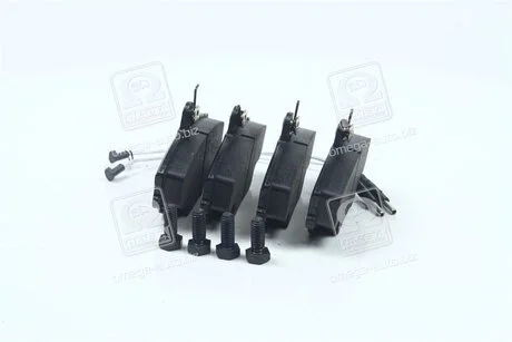 Колодки гальмові дискові передні Hi-Q (SANGSIN) SP1243