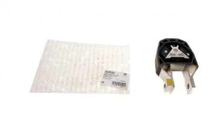 ОПОРА двигуна Ford C-Max II (10-), Focus III (10-) HUTCHINSON 532E03