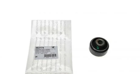 Сайлентблок важеля HUTCHINSON 562174