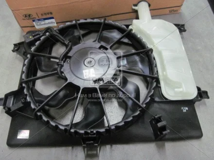Диффузор радіатора в зборіElantra Hyundai/Kia/Mobis 253803X000