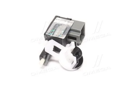 Вимикач стоп-сигналу Hyundai/Kia/Mobis 93810-3S000
