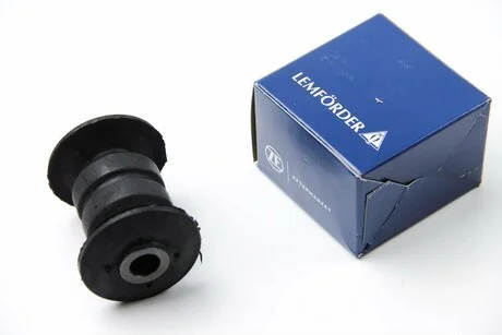 Сайлентблок переднього важеля Sprinter/LT 95-06 LEMFORDER 24636 02