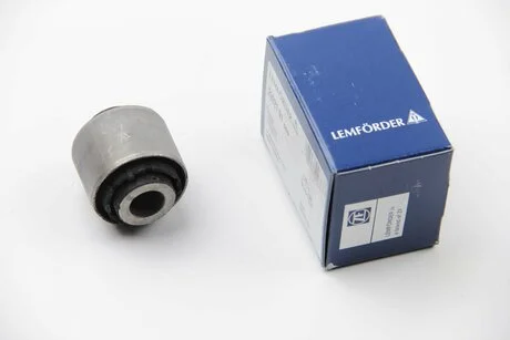 Сайлентблок зовнішній LEMFORDER 29921 01