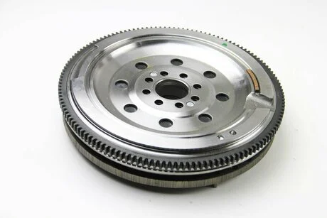 Демферний маховик зчеплення Volkswagen LT LuK 415 0135 10
