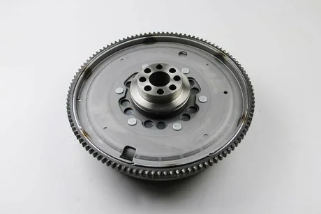 Маховик LT 2.8TDI 02-06 (AUH/BCQ) LuK 415 0208 10