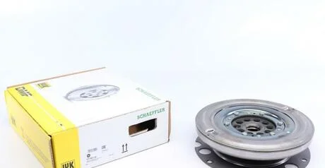 Маховик AUDI A4, A5, Q5 2,0TDI-2,0TFSI 09- LuK 415062709