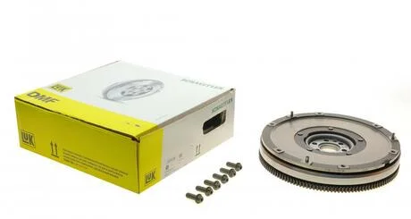 Маховик LuK 415 0656 10