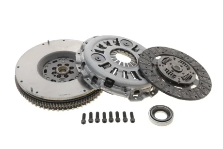 Комплект зчеплення з маховиком LuK 600 0415 00