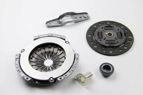 Комплект зчеплення Golf V/VI/Polo/Fabia I/Octavia II 1.4 i 99- (200mm) LuK 620 3326 00